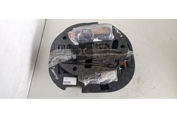 Recambio de llave rueda para citroen c4 picasso exclusive referencia OEM IAM   