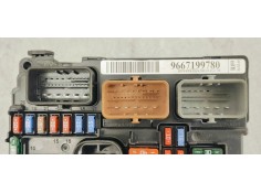 Recambio de caja reles / fusibles para citroen c3 1.4 hdi 70 fap referencia OEM IAM 9667199780  