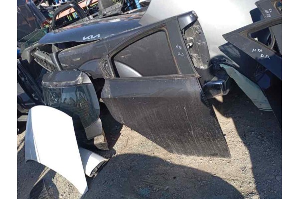 Recambio de puerta trasera derecha para alfa romeo giulietta (191) 1.6jtd 105 fap referencia OEM IAM   