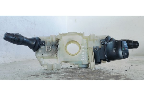 Recambio de mando multifuncion para renault scenic iii 1.6dci 130 fap referencia OEM IAM 255670019R  