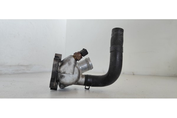 Recambio de termostato para kia sportage drive 4x2 referencia OEM IAM   