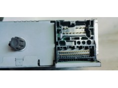 Recambio de sistema audio / radio cd para renault scenic iii 1.6dci 130 fap referencia OEM IAM 281153266R  