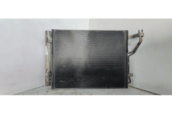 Recambio de condensador / radiador aire acondicionado para hyundai i30 1.6crdi 90 referencia OEM IAM   