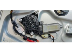 Recambio de elevalunas trasero izquierdo para hyundai i30 1.6crdi 90 referencia OEM IAM 834702L010  