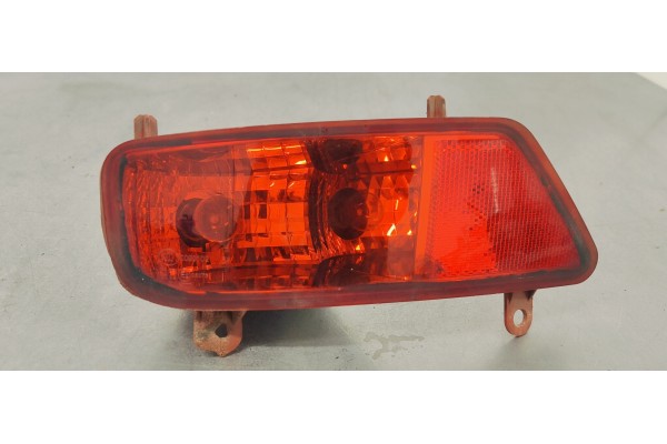 Recambio de piloto trasero izquierdo paragolpes para peugeot 3008 1.6 hdi 110 fap referencia OEM IAM   