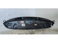 Recambio de aleron trasero para renault clio iv 1.2 referencia OEM IAM 960307284R  