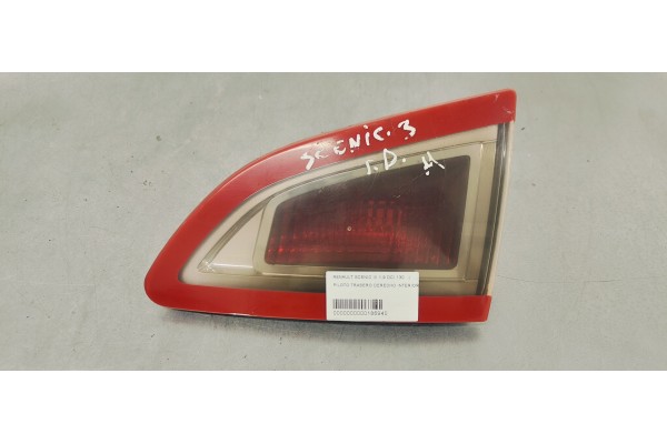 Recambio de piloto trasero derecho interior para renault scenic iii 1.9 dci 130 referencia OEM IAM   