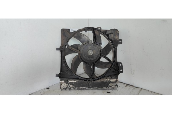 Recambio de electroventilador para peugeot 207 sport referencia OEM IAM 9682902080  