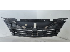 Recambio de rejilla delantera para renault laguna ii (bg0) 1.9 dci diesel referencia OEM IAM 8200012581  