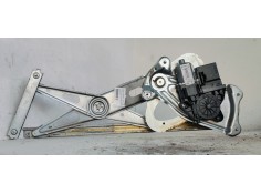 Recambio de elevalunas delantero derecho para renault scenic iii 1.6dci 130 fap referencia OEM IAM 807302741R  