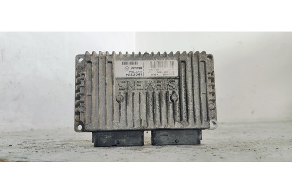 Recambio de centralita motor uce para renault scenic ii grand emotion referencia OEM IAM 8200272204  