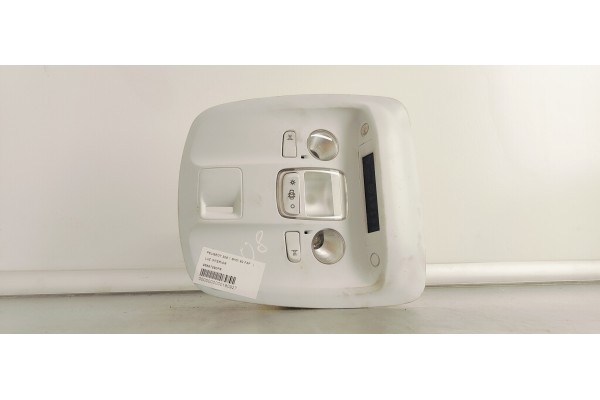 Recambio de luz interior para peugeot 308 1.6hdi 92 fap referencia OEM IAM 96887290PR  