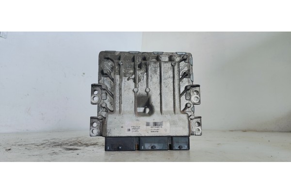 Recambio de centralita motor uce para renault kangoo extrem referencia OEM IAM 237104817R  
