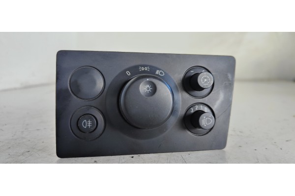 Recambio de mando luces para opel zafira b 1.9 cdti referencia OEM IAM 13205864  