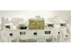 Recambio de luz interior para peugeot 308 1.6hdi 92 fap referencia OEM IAM 96887290PR  