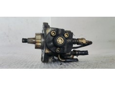 Recambio de bomba inyeccion para toyota avensis berlina (t25) 2.0 d4d 115 referencia OEM IAM 221000G010  