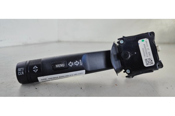 Recambio de mando intermitentes para opel insignia berlina 2.0 16v cdti referencia OEM IAM 13500692  