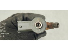 Recambio de inyector para hyundai i30 1.6 crdi 115 referencia OEM IAM 0445110320  