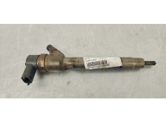 Recambio de inyector para hyundai i30 1.6 crdi 115 referencia OEM IAM 0445110320  
