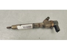 Recambio de inyector para hyundai i30 1.6 crdi 115 referencia OEM IAM 0445110320  