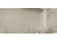 Recambio de luz interior para peugeot 308 1.6hdi 92 fap referencia OEM IAM 96887290PR  