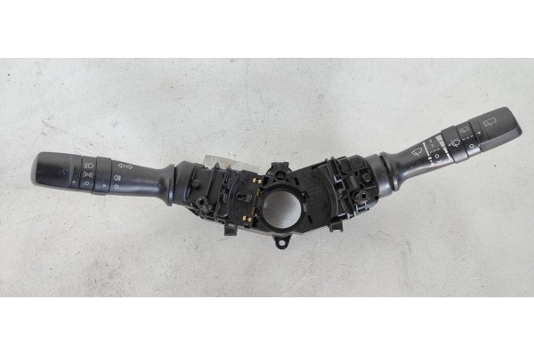 Recambio de mando multifuncion para kia sportage drive 4x2 referencia OEM IAM   