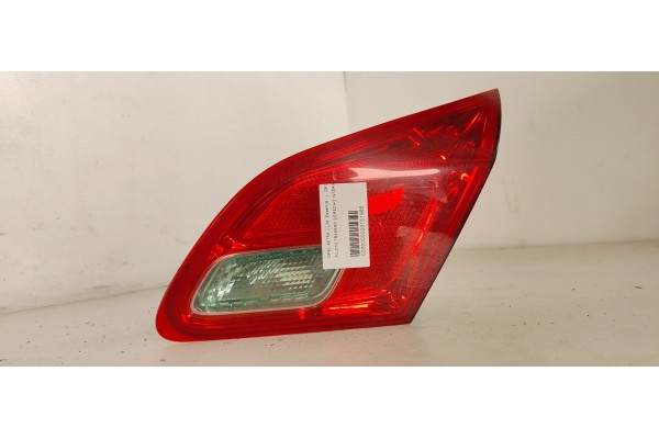 Recambio de piloto trasero derecho interior para opel astra j lim. essentia referencia OEM IAM   