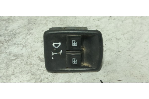 Recambio de mando elevalunas delantero izquierdo para mercedes-benz citan (w415) combi break referencia OEM IAM 254110431R  