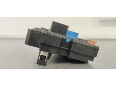 Recambio de caja reles / fusibles para citroen c4 picasso 1.6 hdi 115 fap referencia OEM IAM 9674674880  