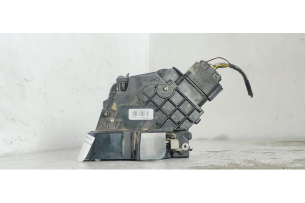 Recambio de cerradura puerta delantera derecha para ford focus c-max (cap) ghia (d) referencia OEM IAM 3M5AR21812AH  