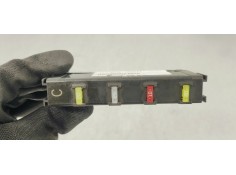 Recambio de caja reles / fusibles para toyota rav 4 (a3) 2.2 d4d 150 4x4 referencia OEM IAM 8264147020  