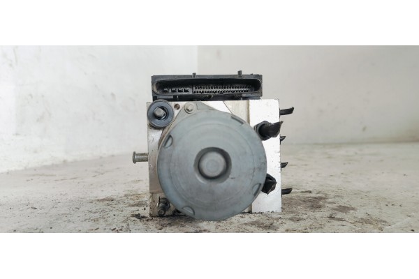 Recambio de abs para hyundai santa fe (bm) 2.2 crdi style 4x4 referencia OEM IAM 589102B850  
