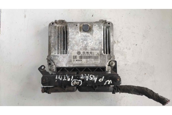 Recambio de centralita motor uce para volkswagen passat berlina (3c2) 1.9 tdi referencia OEM IAM 0281015023 03G906056L 