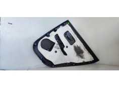 Recambio de guarnecido puerta trasera izquierda para kia sportage 1.7 crdi cat referencia OEM IAM   