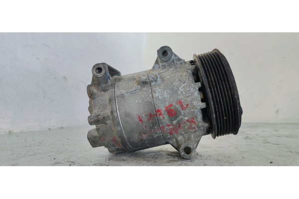 Recambio de compresor aire acondicionado para renault scenic ii emotion referencia OEM IAM 8200309193  