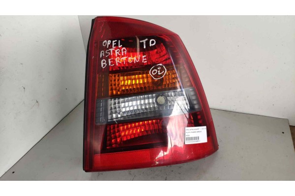 Recambio de piloto trasero derecho para opel astra g coupé 1.8 16v referencia OEM IAM 62225 16623Z 140302