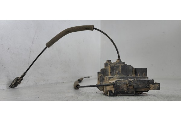 Recambio de cerradura puerta trasera derecha para mercedes-benz citan (w415) combi break referencia OEM IAM 8200542366D  