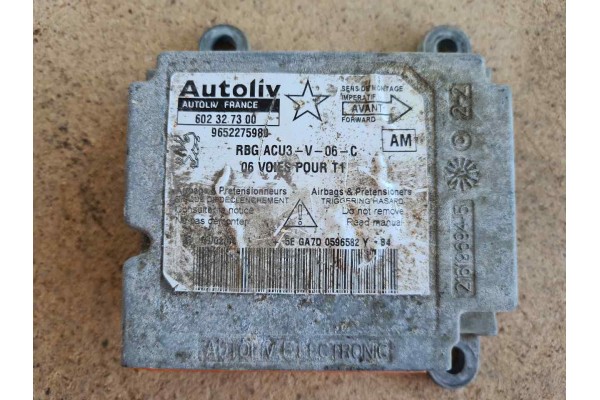 Recambio de centralita airbag para peugeot 206 berlina 1.4 hdi referencia OEM IAM 602327300 9652275980 
