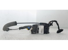 Recambio de cerradura puerta trasera derecha para renault laguna grandtour iii referencia OEM IAM 825000003R  