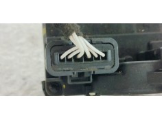 Recambio de cerradura puerta trasera derecha para renault laguna grandtour iii referencia OEM IAM 825000003R  