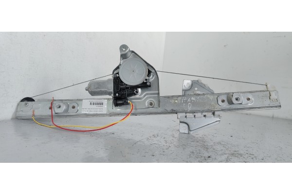 Recambio de elevalunas delantero izquierdo para suzuki grand vitara jb (jt) 2.0 16v cat referencia OEM IAM 8346065J00  