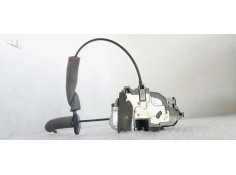 CERRADURA PUERTA TRASERA IZQUIERDA 825010003R 