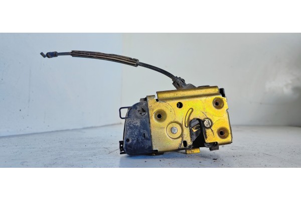 Recambio de cerradura puerta trasera derecha para renault scenic ii 1.5 dci diesel referencia OEM IAM   