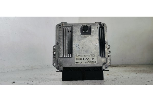 Recambio de centralita motor uce para hyundai i40 i40 berlina fase 2 referencia OEM IAM 0281032311  