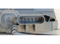 Recambio de cerradura puerta trasera derecha para renault scenic ii 1.5 dci diesel referencia OEM IAM   