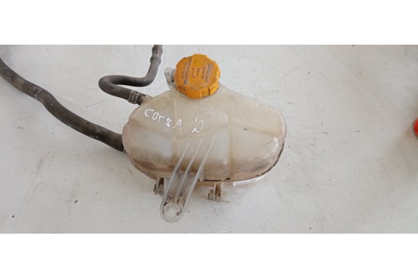 Recambio de deposito limpia para opel corsa d catch me referencia OEM IAM   
