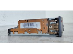Recambio de sistema audio / radio cd para renault laguna ii (bg0) 1.8 cat referencia OEM IAM 8200002607C  