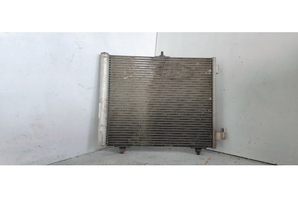 Recambio de condensador / radiador aire acondicionado para peugeot 207 1.4 i 95 referencia OEM IAM 9653035980  