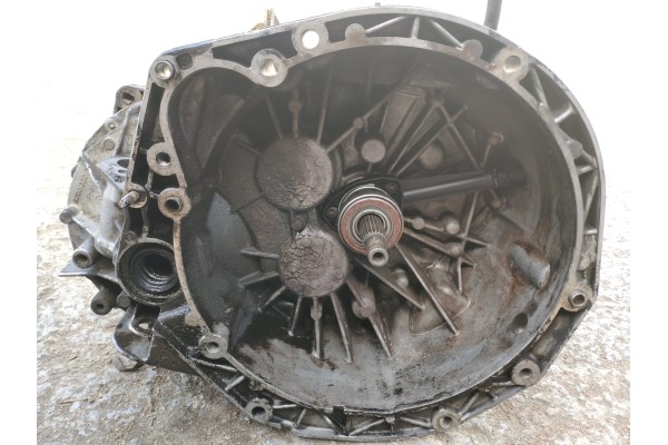 Recambio de caja cambios para ford escort berlina/turnier bravo lim. referencia OEM IAM 96WTCAD  