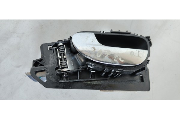 Recambio de maneta interior delantera izquierda para peugeot 307 cc (s1) 1.6 referencia OEM IAM 9643604577  